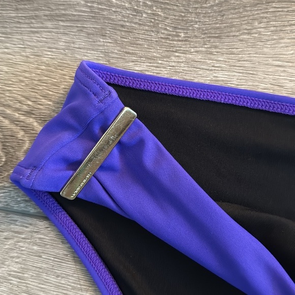 Victoria’s Secret Purple Women's Swim Bottoms small - Picture 3 of 3